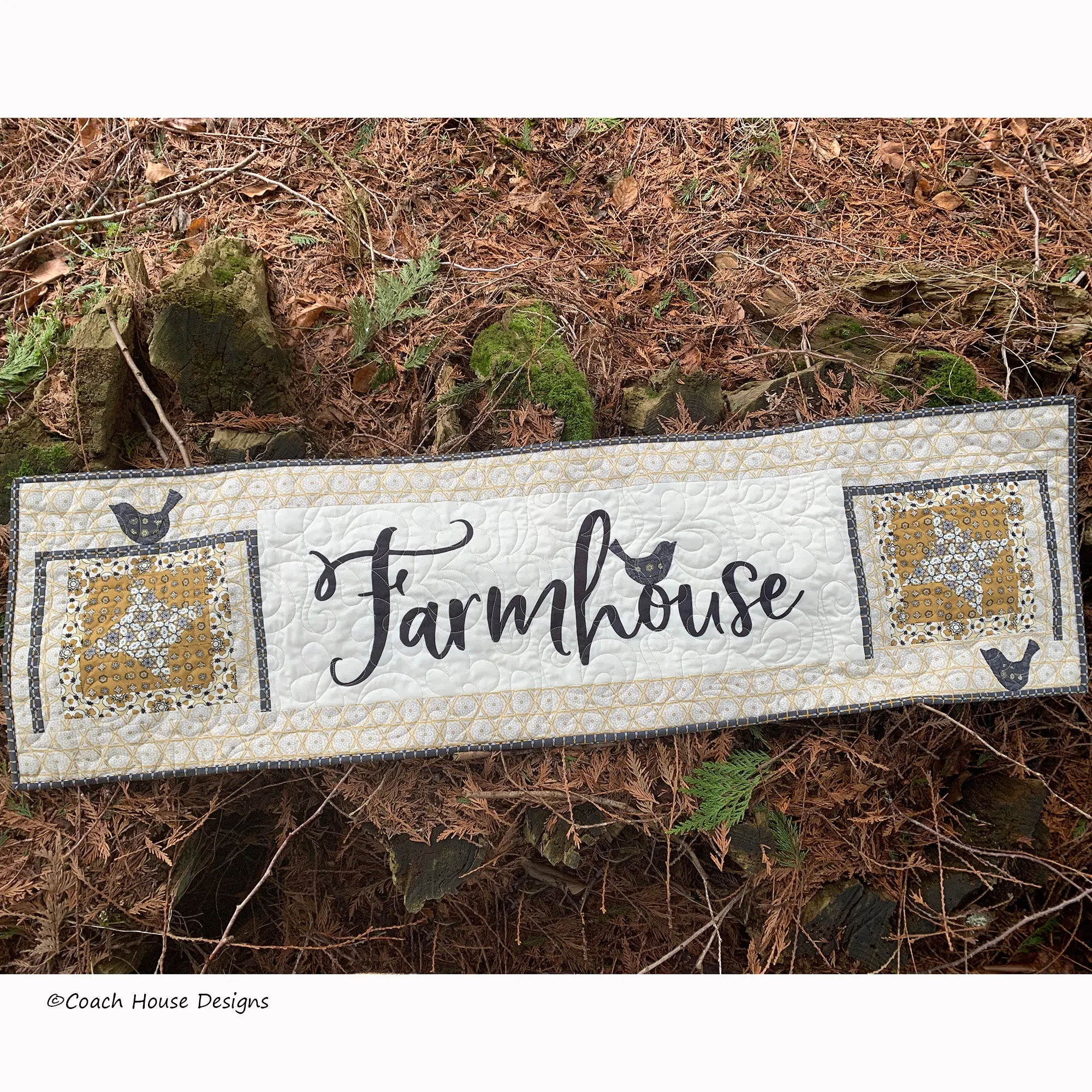 Farmhouse & Quilts Table Runner Kit