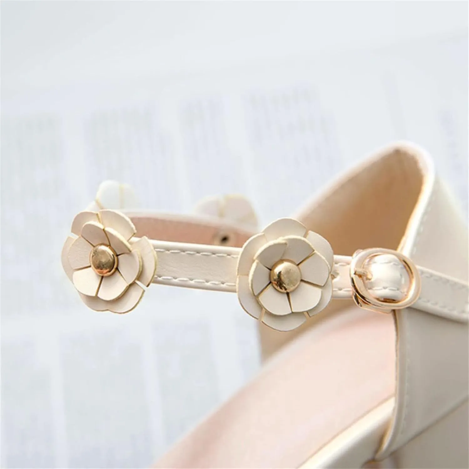 Girls Sandals Big Kids Girls Mary Jane Dress Shoes Pumps Low Heels Flower High School Prom Shoes Girls Sock