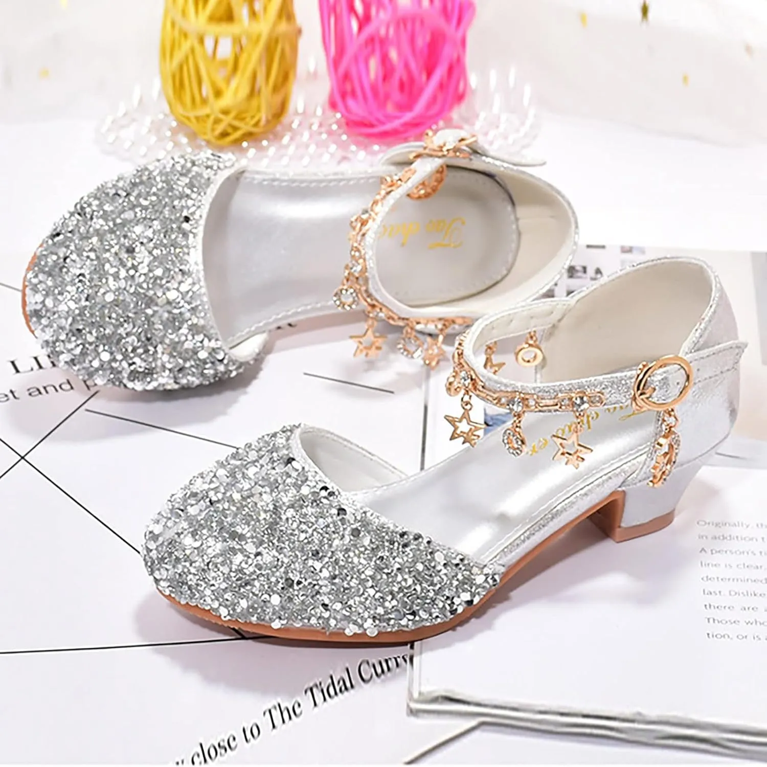 Girls Sandals Girls Low Heeled Dress Shoes Rhinestone Bows Low Heel Princess Flower Wedding Party Girls Slipper