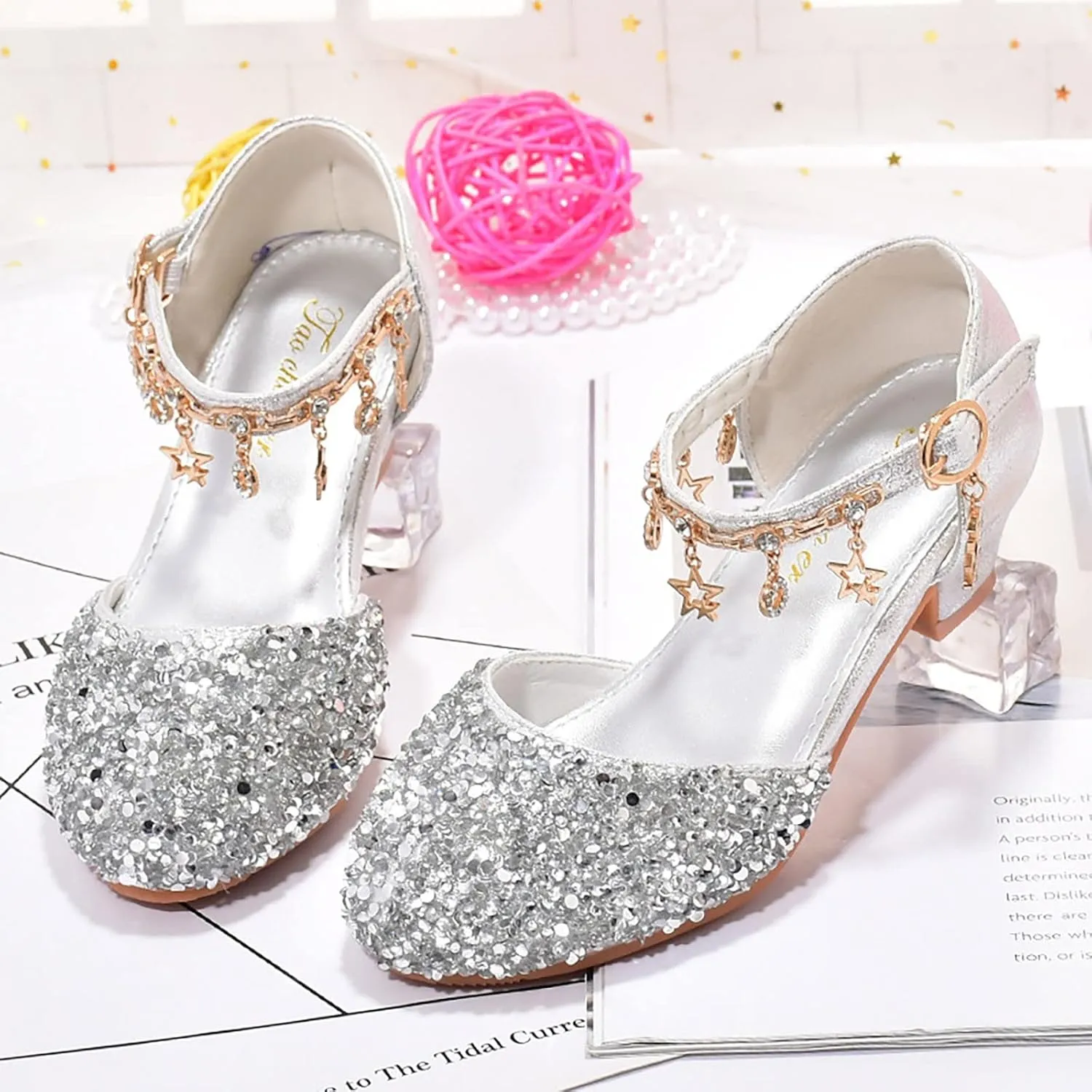 Girls Sandals Girls Low Heeled Dress Shoes Rhinestone Bows Low Heel Princess Flower Wedding Party Girls Slipper