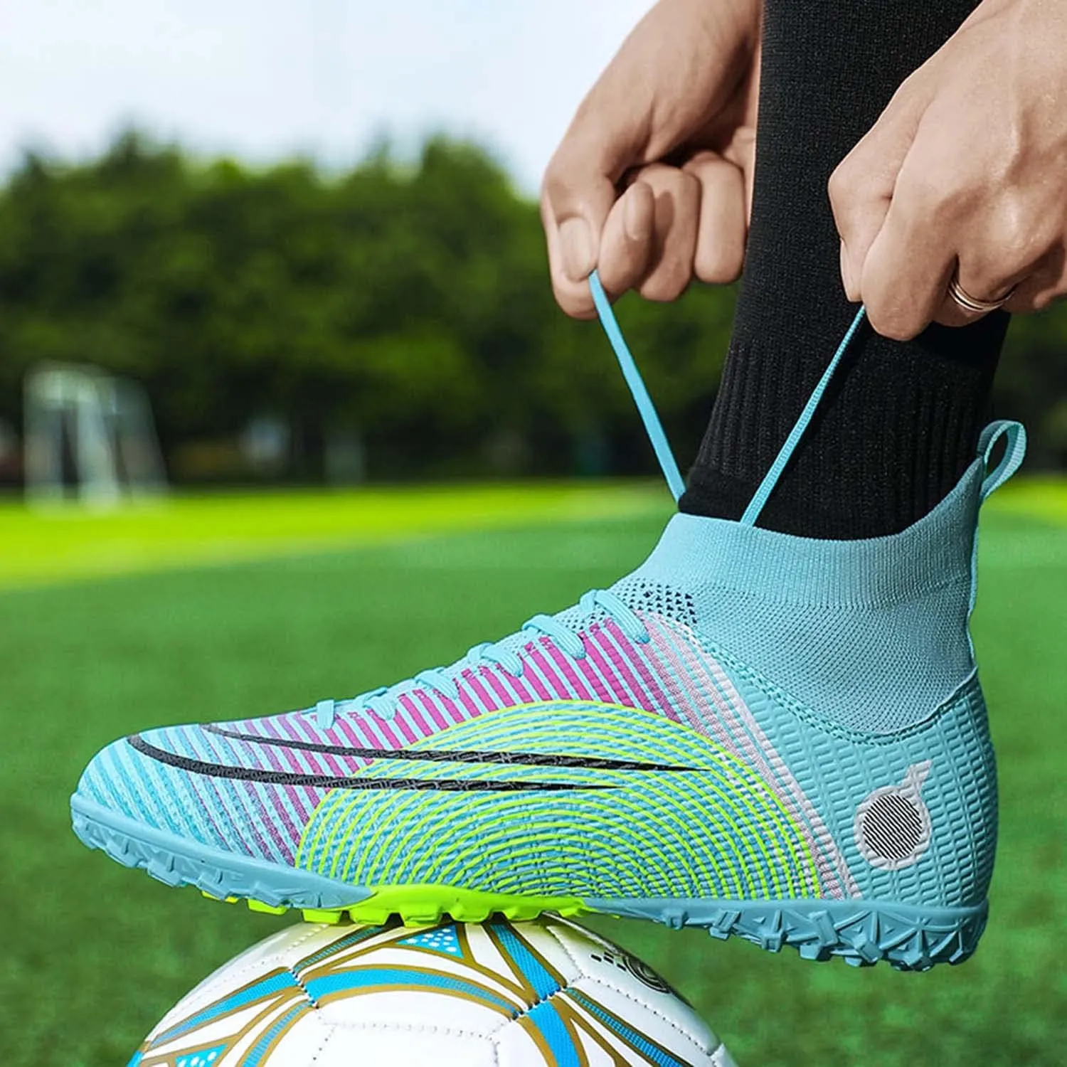 HESBITEUL Mens Athletic Outdoor Indoor Comfortable Soccer Shoes Boys Football Student Cleats Sneaker Shoes High Gripping Power