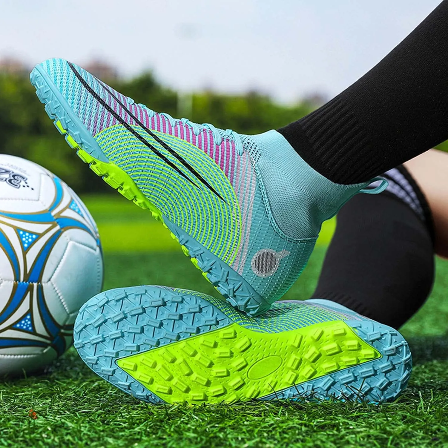 HESBITEUL Mens Athletic Outdoor Indoor Comfortable Soccer Shoes Boys Football Student Cleats Sneaker Shoes High Gripping Power