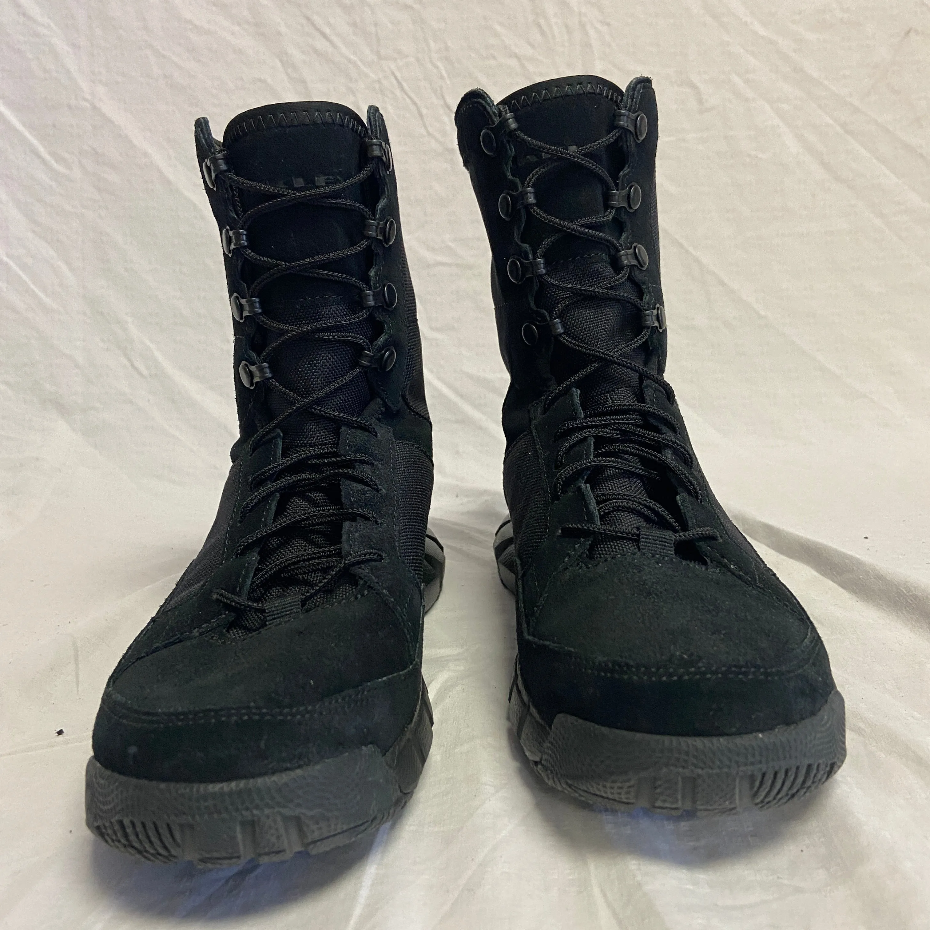 Oakley Light Assault 2 Boots Blackout Size 4.5 (Open Box)