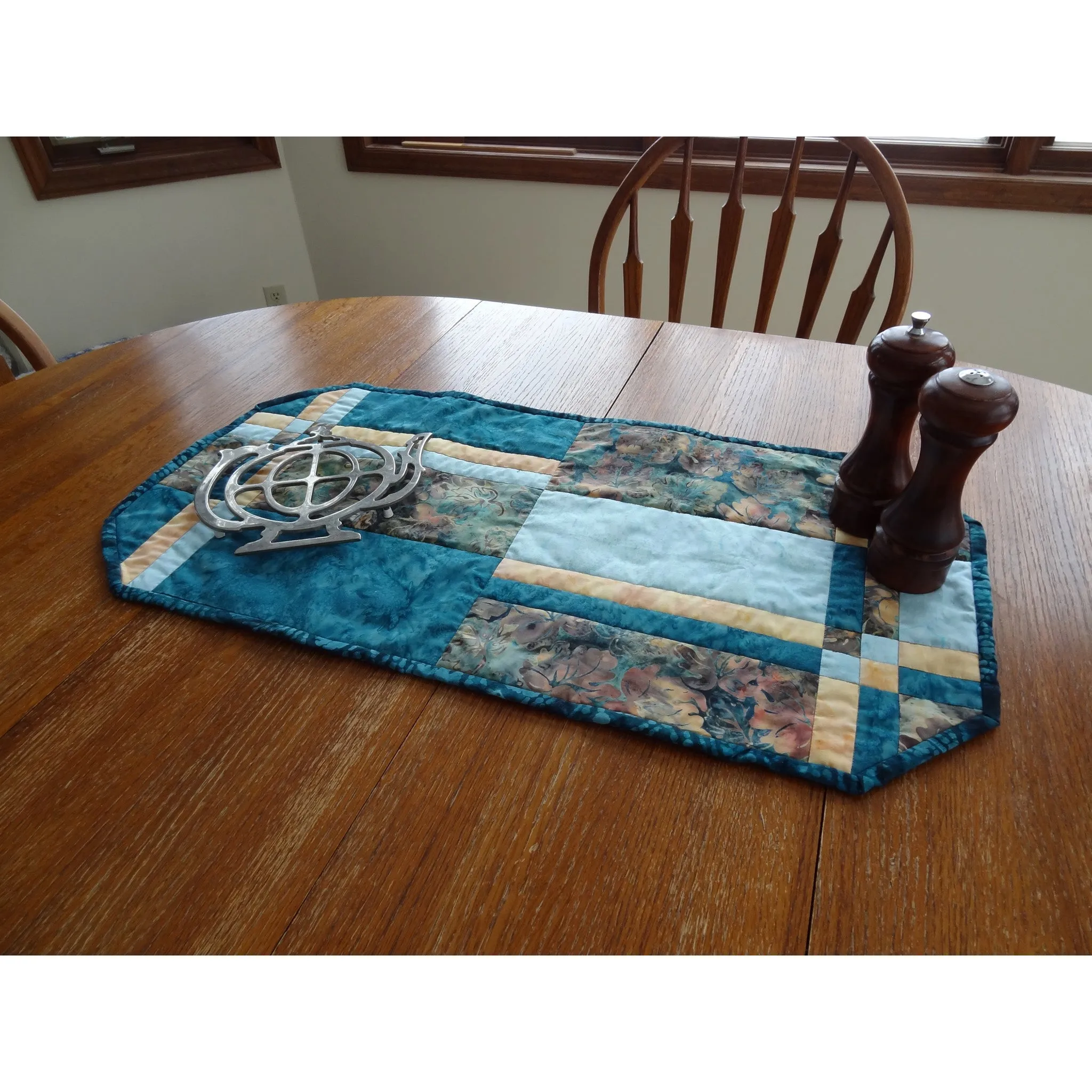 Stack Four Runners Pattern NDD-135 - Paper Pattern