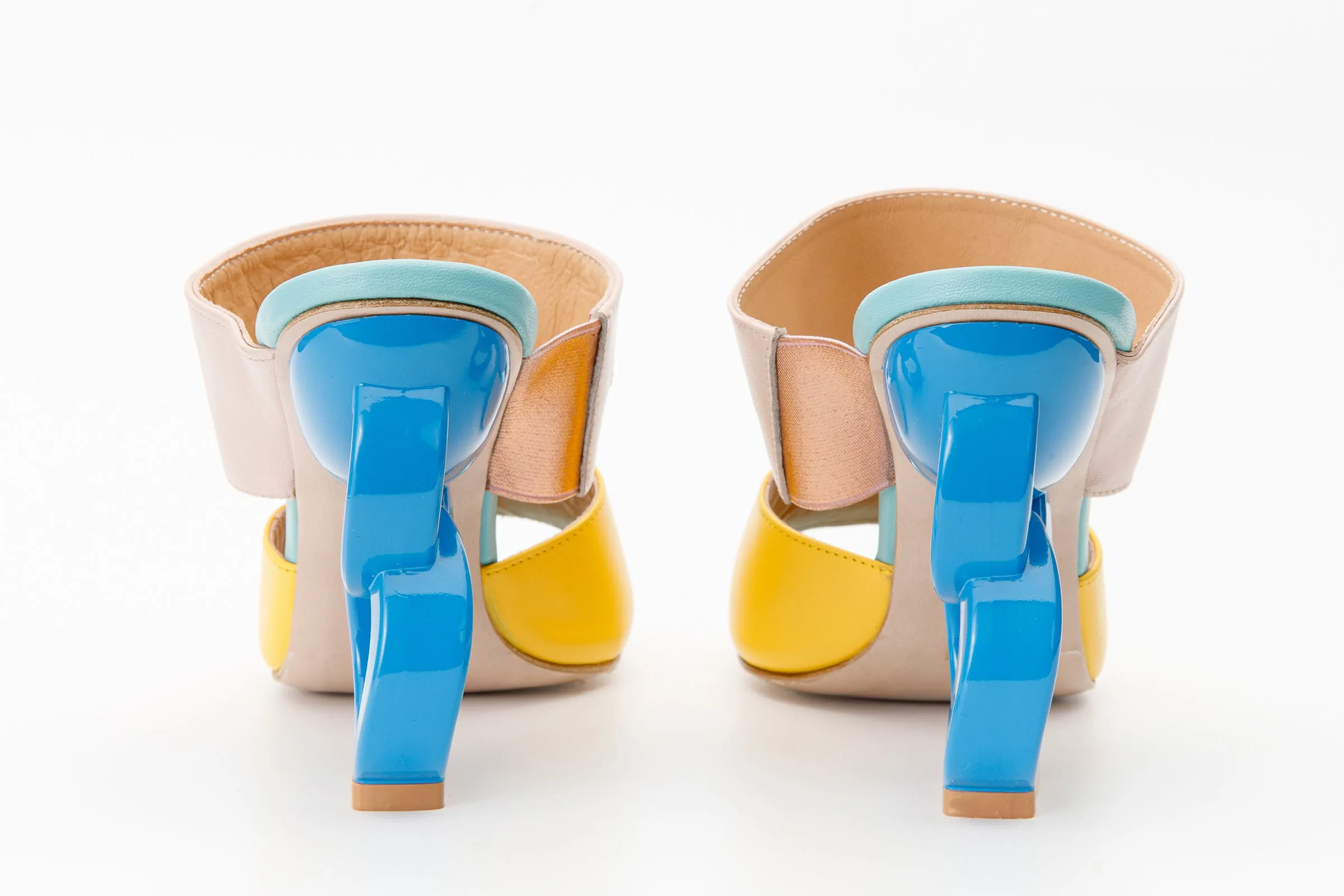 The Vouge Multicolor Leather Women Sandal