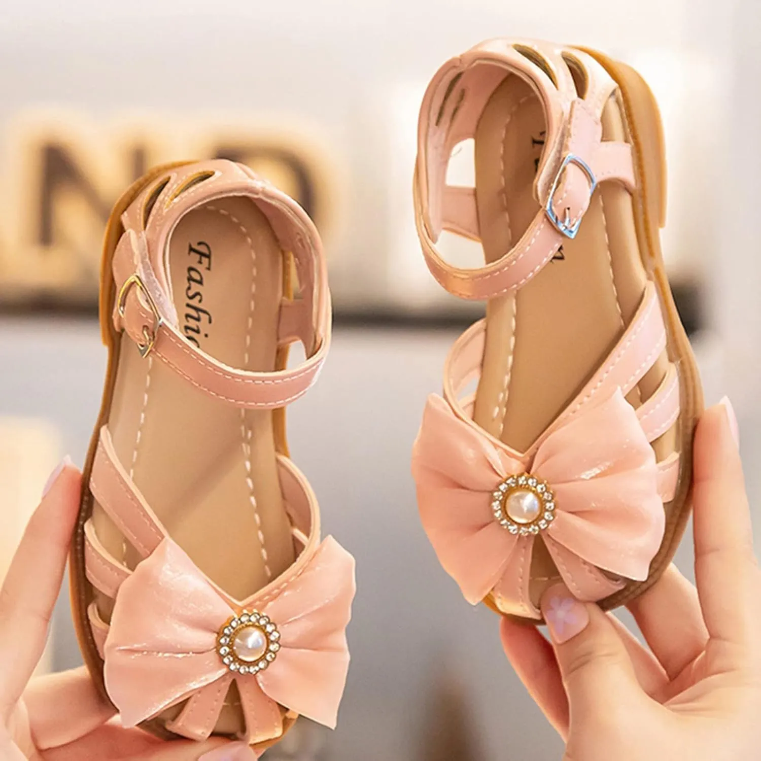 Toddler Sandals Flat Sandals Hollow Beach Shoes Fashion Soft Sole Girls Boys Casual Sandal Infant Shoes