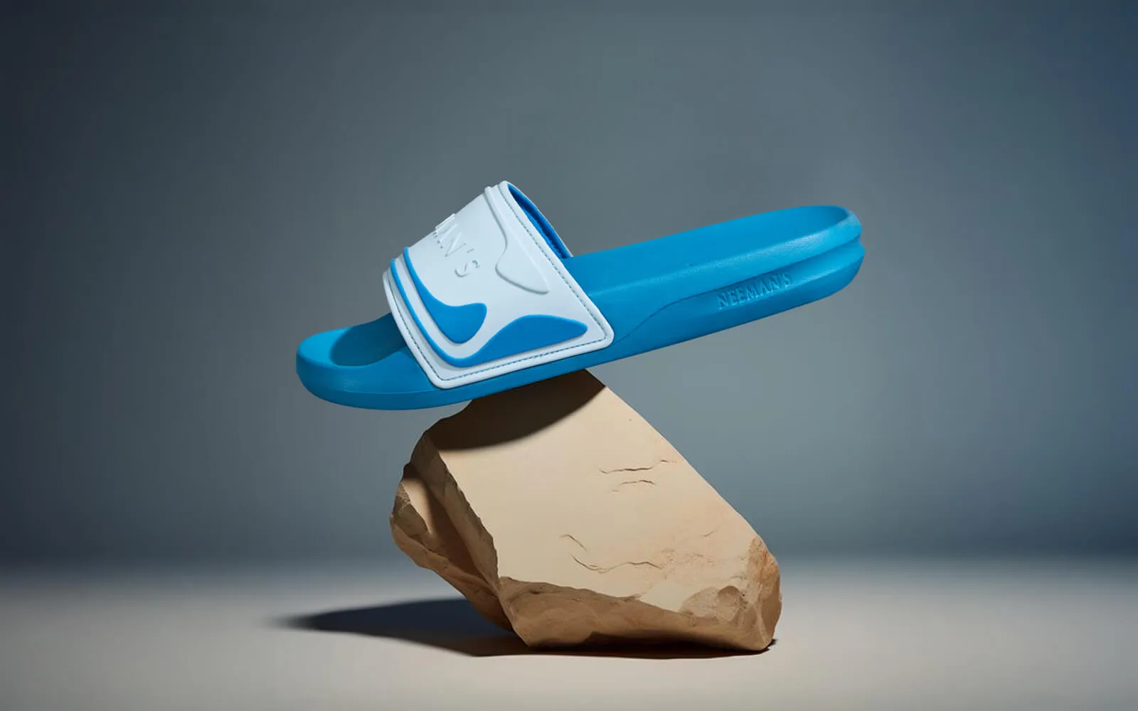 Travel Slides : Blue