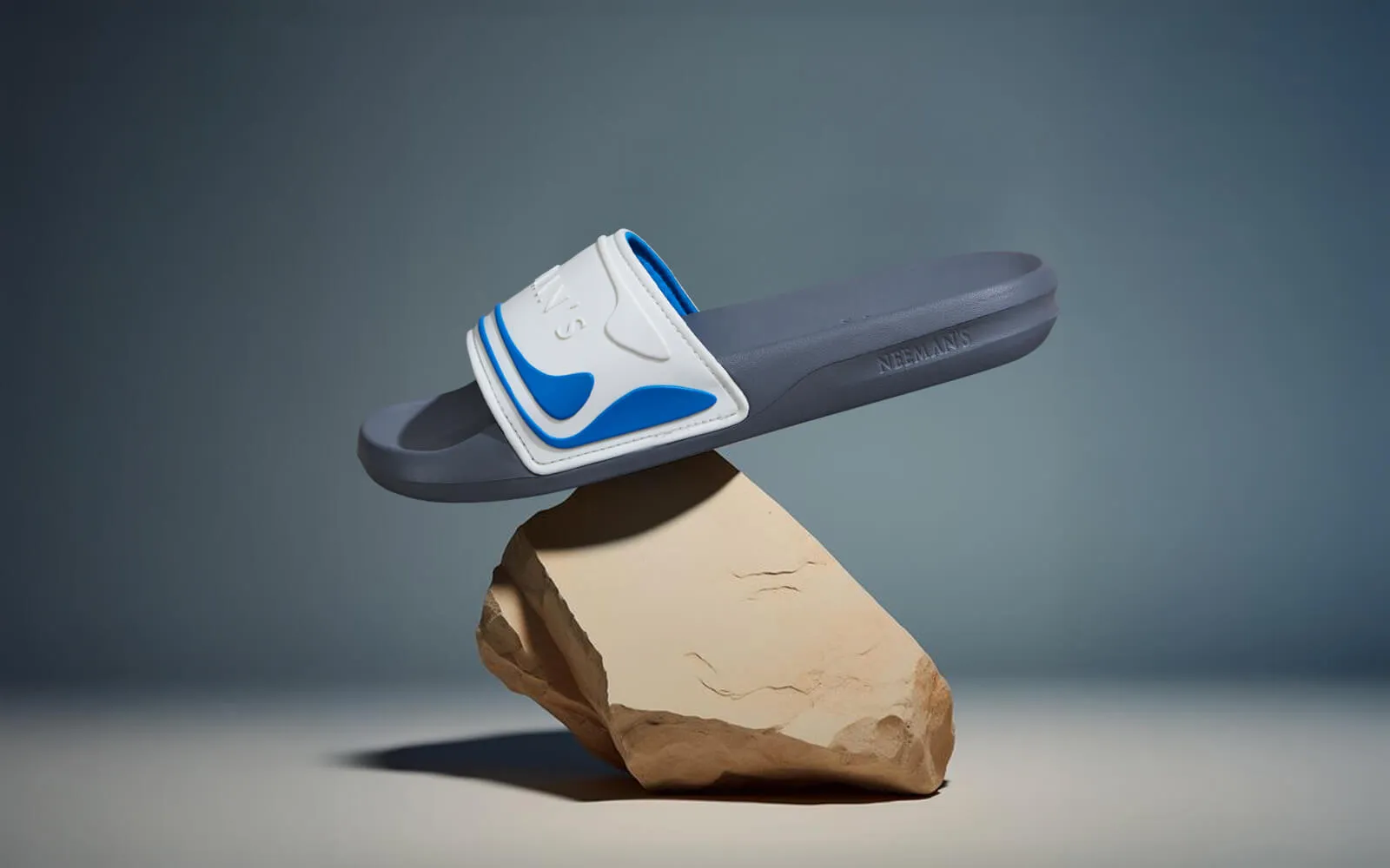 Travel Slides : Grey-Ivory