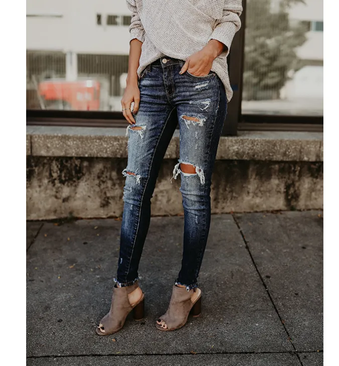 Women's Ripped Mid Rise Trendy Jeans - GlamzLife